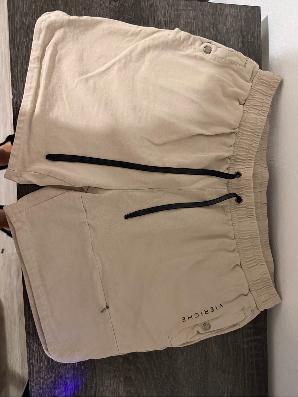 Beige Men's Elastic-Waist Shorts with Drawstring